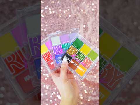 Load video: displayall_youtube_001