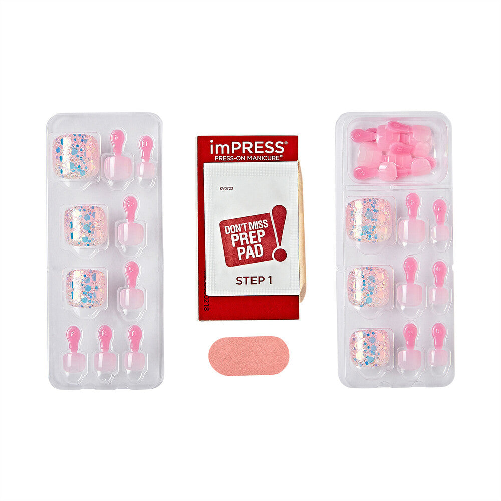 KISS imPRESS Toe Nails – Brave Hearts, Glitter Heart Design Press-On Pedicure product view.