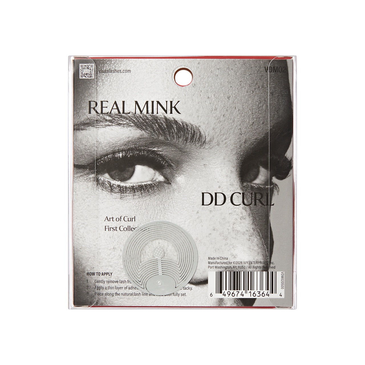 vdm02_extra_006"VLuxe 100% Real Mink DD Curl Strip Eyelashes with Luxury Case product view."