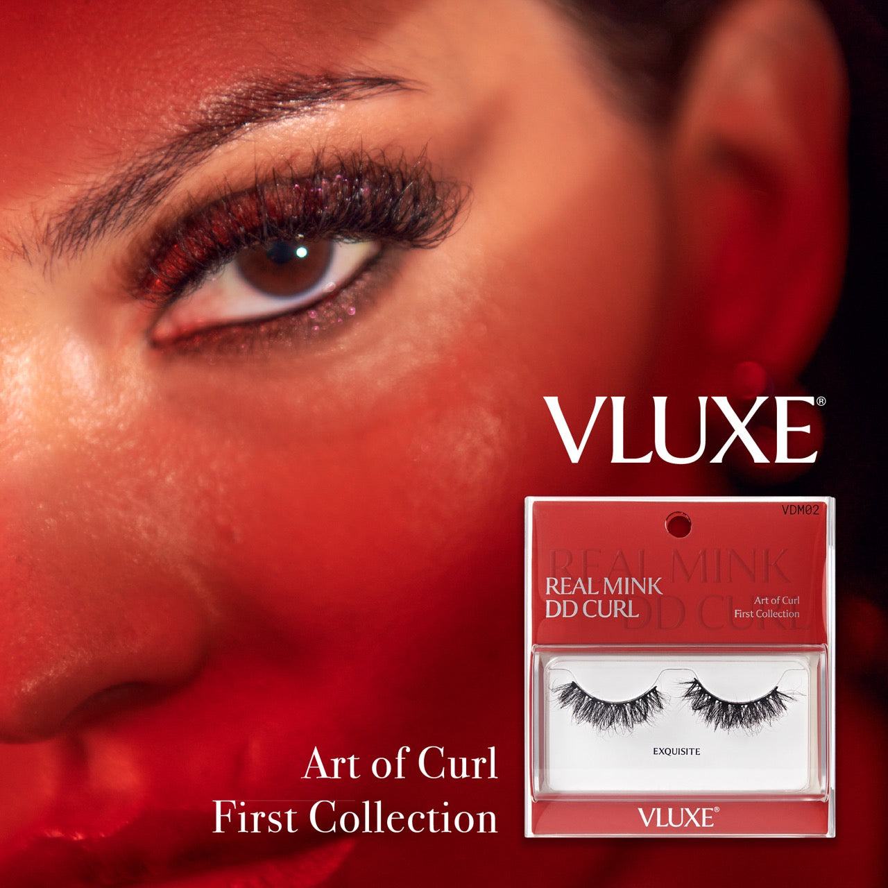 vdm02_extra_001"VLuxe 100% Real Mink DD Curl Strip Eyelashes with Luxury Case product view."