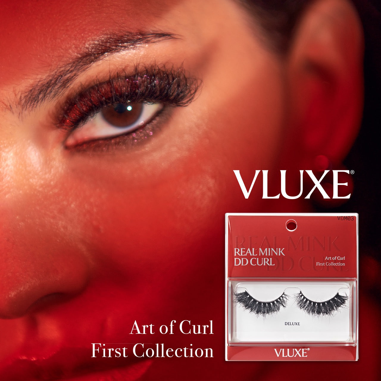vdm03_extra_001"VLuxe 100% Real Mink DD Curl Strip Eyelashes with Luxury Case product view."
