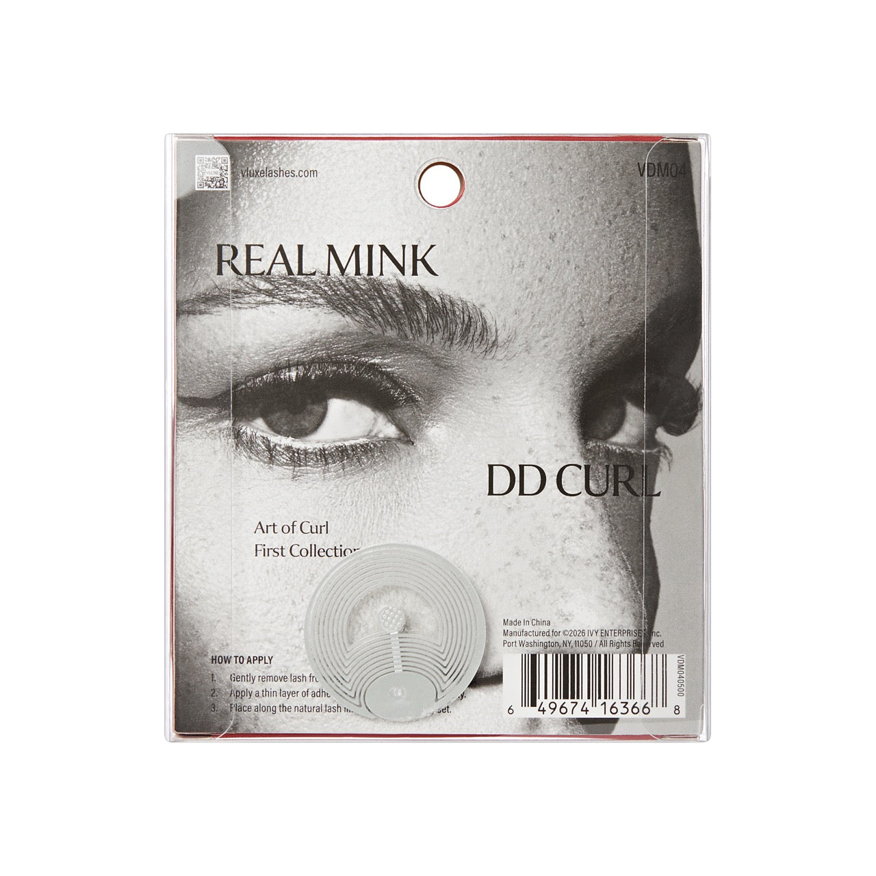 vdm04_extra_006"VLuxe 100% Real Mink DD Curl Strip Eyelashes with Luxury Case product view."